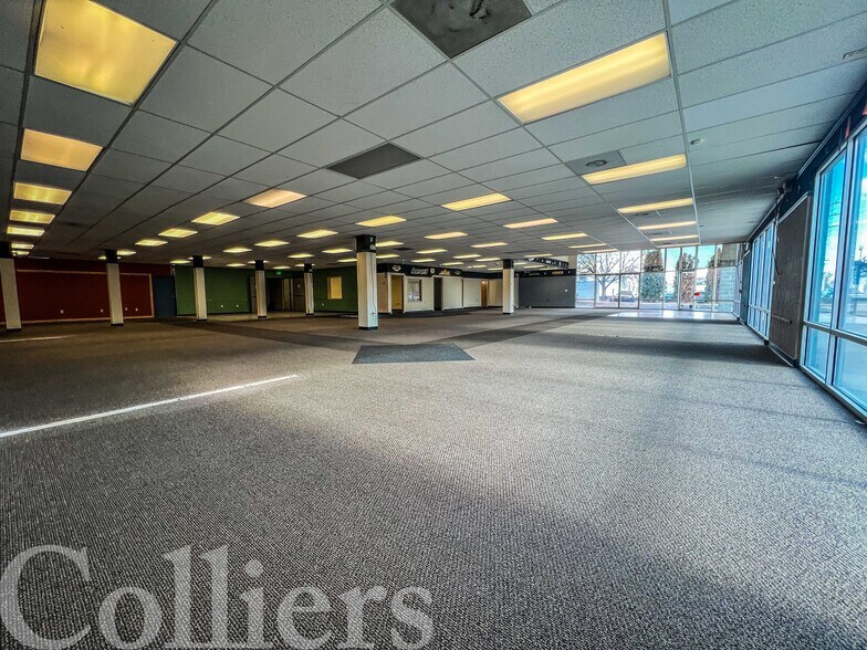 More Photos Of 4316 W Overland Rd, Boise Freestanding For Lease