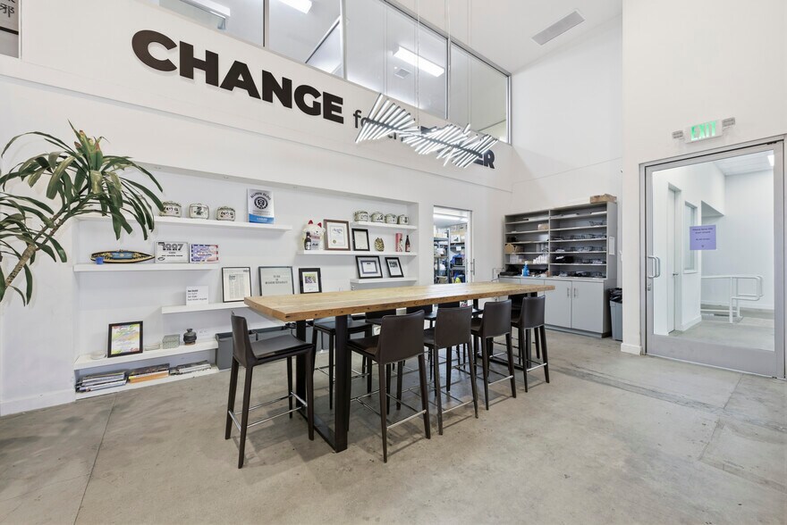 More Photos Of 1100 E Main St, Alhambra Storefront Retail Office For Sale