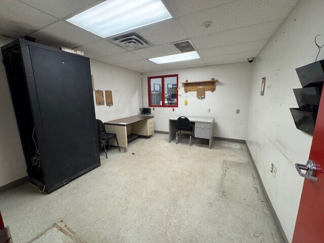 More Photos Of 2954 Ontario St, Perth East Freestanding For Lease