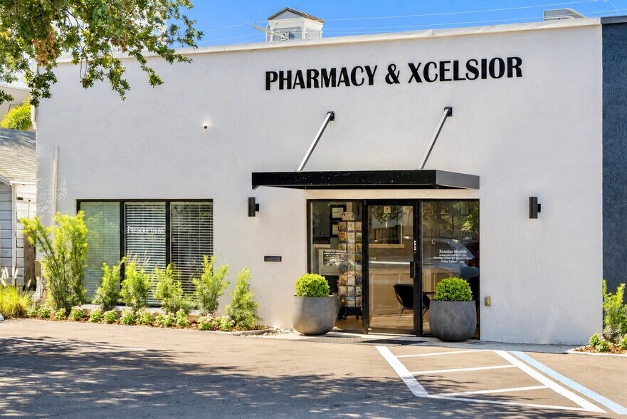 More Photos Of 2506 S Macdill Ave, Tampa Storefront For Lease