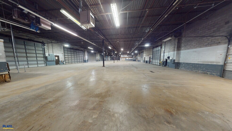 More Photos Of 95 Karago Ave, Youngstown Warehouse For Lease