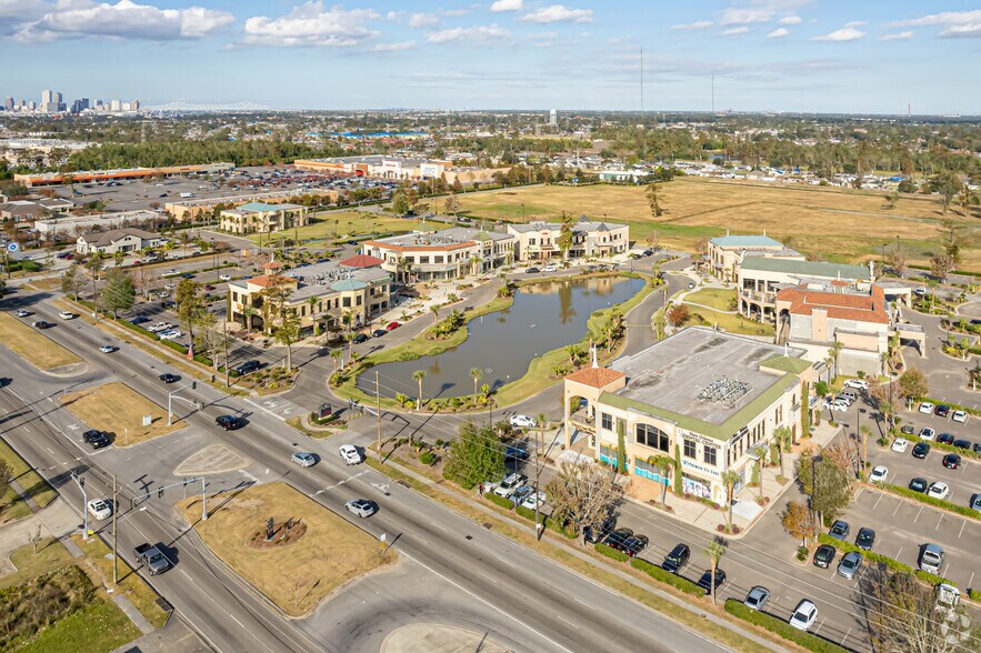 More Photos Of 1901 Manhattan Blvd, Harvey Storefront Retail Office For Lease