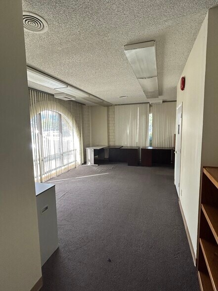 More Photos Of 1475 Terminal Way, Reno Office For Lease