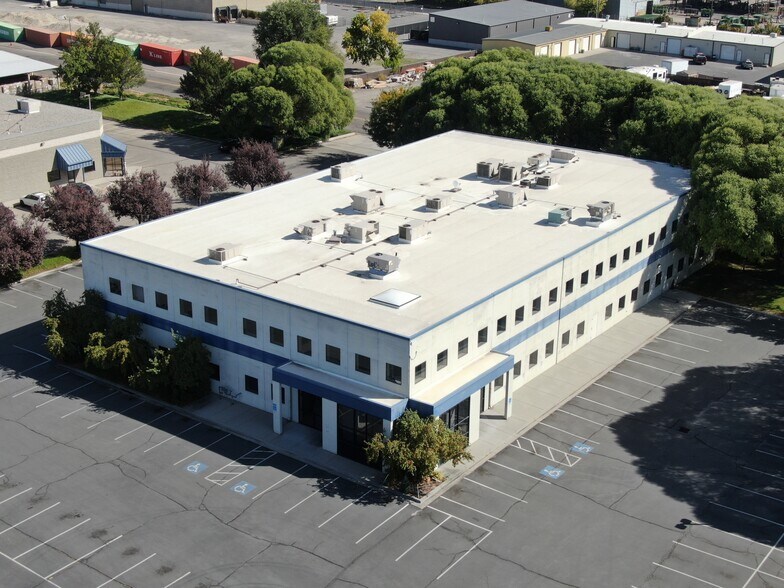 More Photos Of 1078 S 250 E, Provo Office For Lease