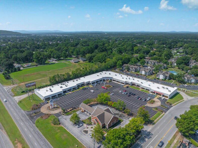 More Photos Of 11220 S Memorial Pky, Huntsville Unknown For Lease