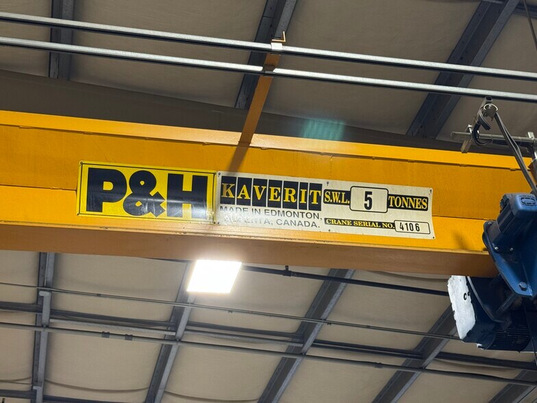 More Photos Of 2900 Sutherland Dr, Union Gap Manufacturing For Lease