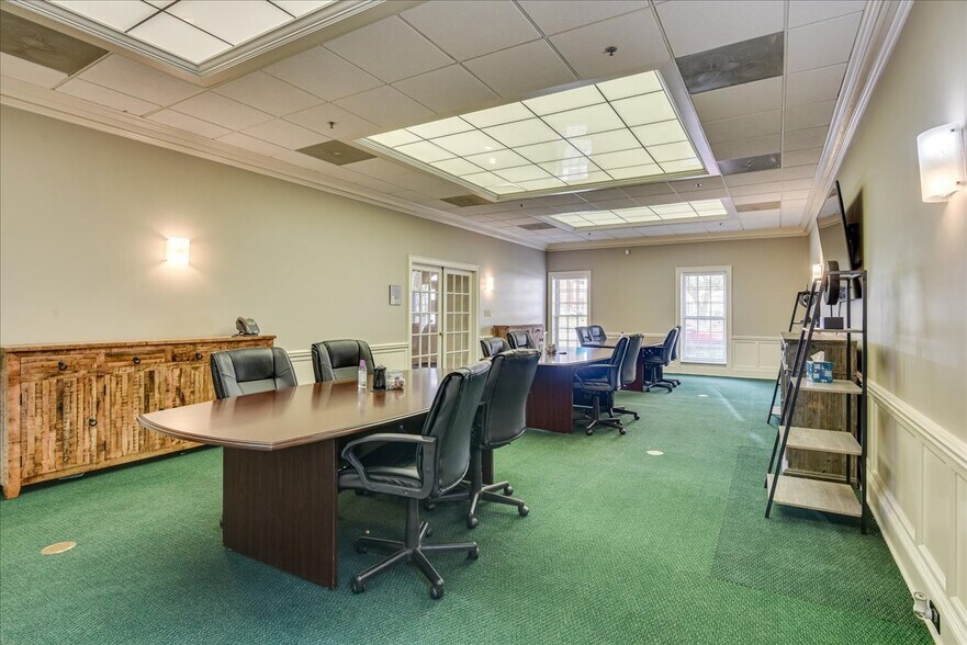 More Photos Of 624 Ellis St, Augusta Office For Sale