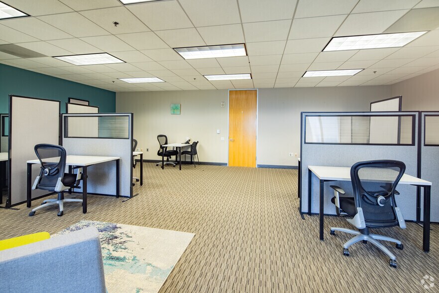 More Photos Of 400 Continental Blvd, El Segundo Coworking Space