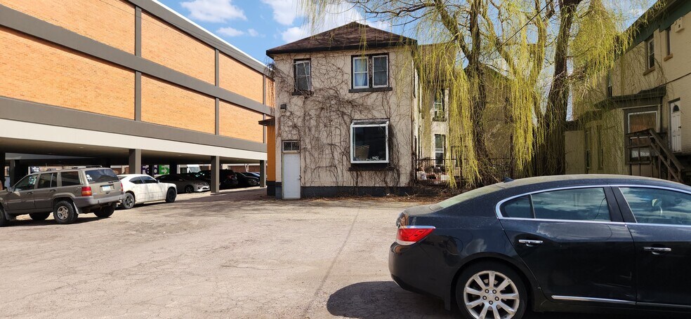 More Photos Of 520 S 2nd St, Mankato Multifamily For Sale