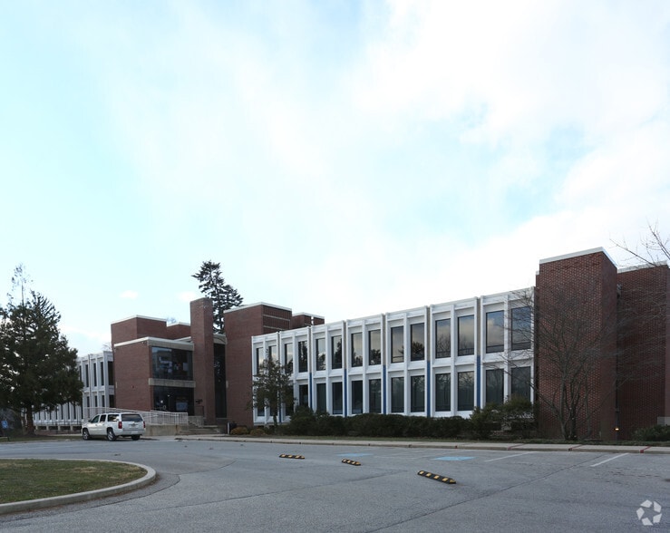 Primary Photo Of 270 S Bryn Mawr Ave, Bryn Mawr Office For Sale