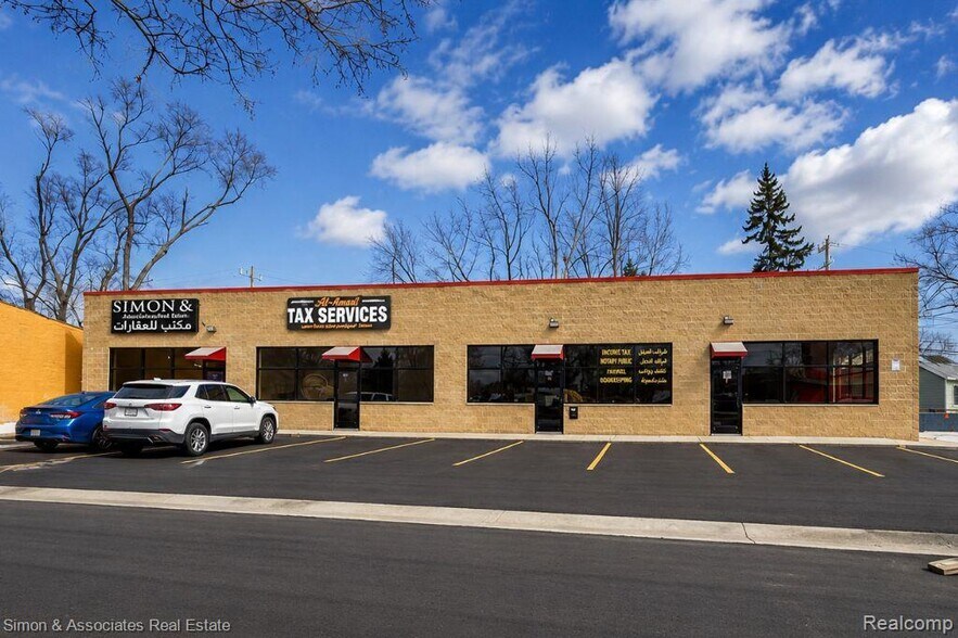 More Photos Of 3065 Oakwood Blvd, Melvindale Loft Creative Space For Lease