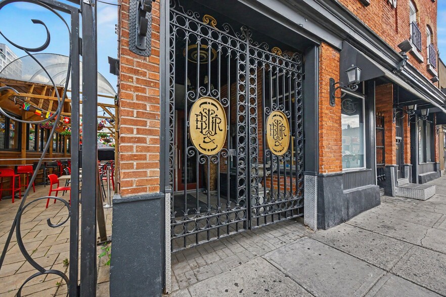 More Photos Of 110 Clarence St, Ottawa Office For Lease