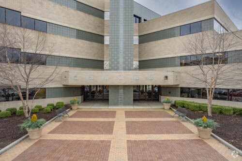 More Photos Of 4040 Embassy Pky, Akron Office For Lease