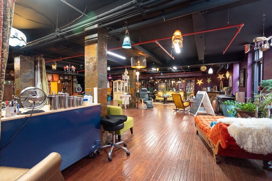 More Photos Of 1111 Central Ave, Charlotte Loft Creative Space For Sale