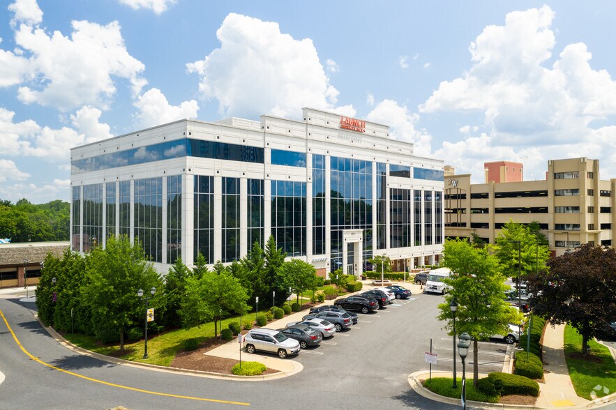 More Photos Of 9841 Washingtonian Blvd, Gaithersburg Office For Lease