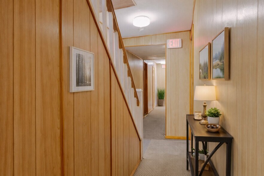 More Photos Of 9 Solway Rd, Saugerties Specialty For Sale