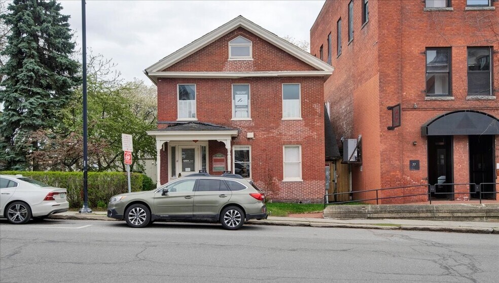 More Photos Of 87 College st, Burlington Office For Sale