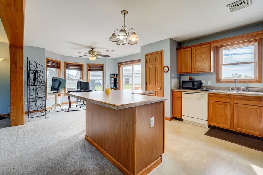 More Photos Of 1262 Fitzpatrick Rd, Auburn Specialty For Sale