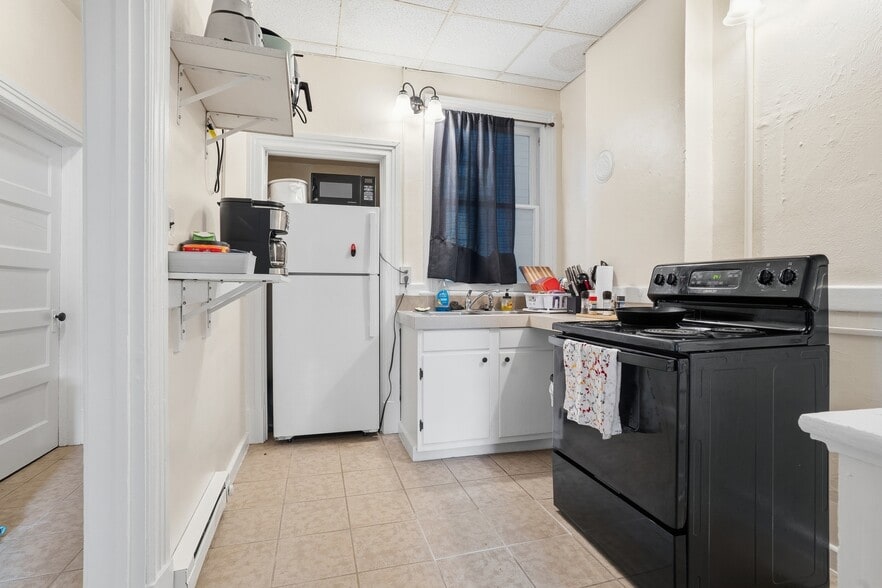 More Photos Of 10 Chesapeake St, Lyndora Apartments For Sale