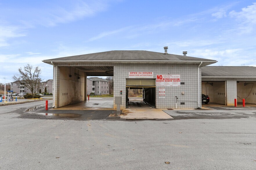 More Photos Of 1424 Doron Dr, Chambersburg Carwash For Sale