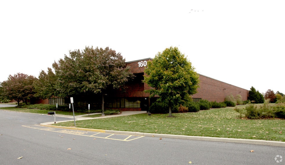 More Photos Of 160 Herrod Blvd, South Brunswick Warehouse For Lease