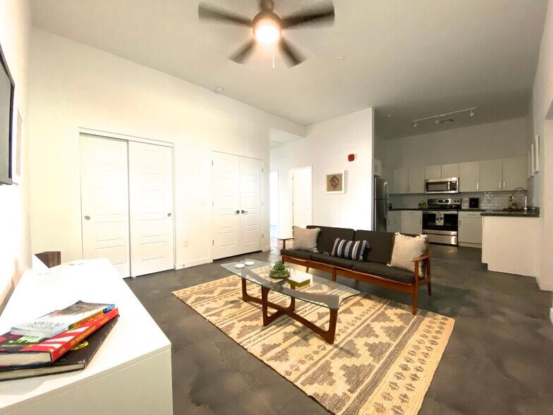 More Photos Of 3625 N 16th St, Phoenix Apartments For Sale