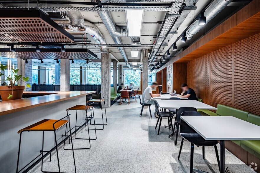 More Photos Of Oxford St, Manchester Coworking Space