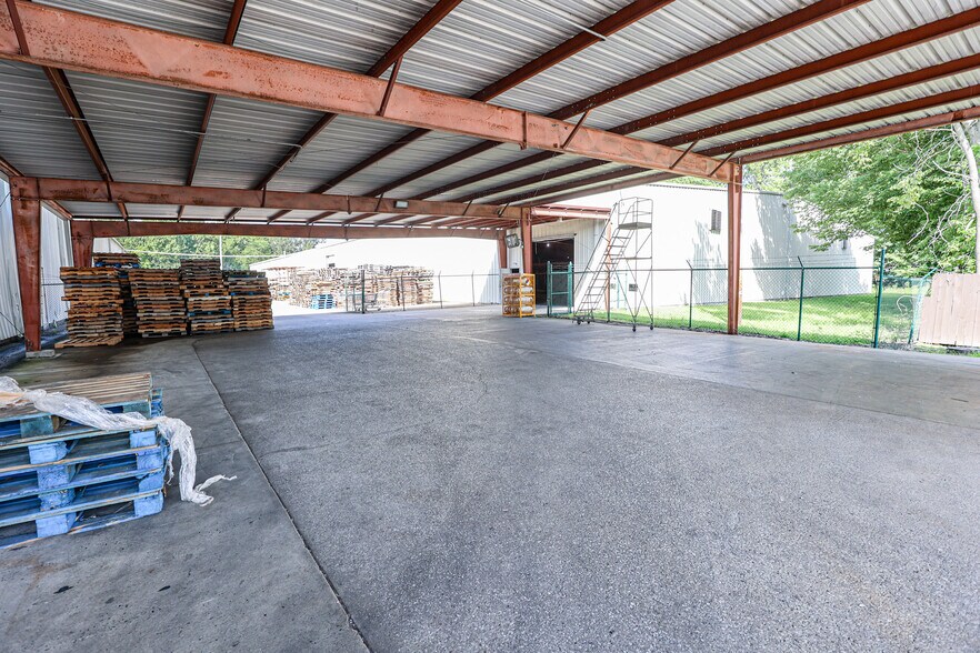 More Photos Of , Paducah Unknown For Sale