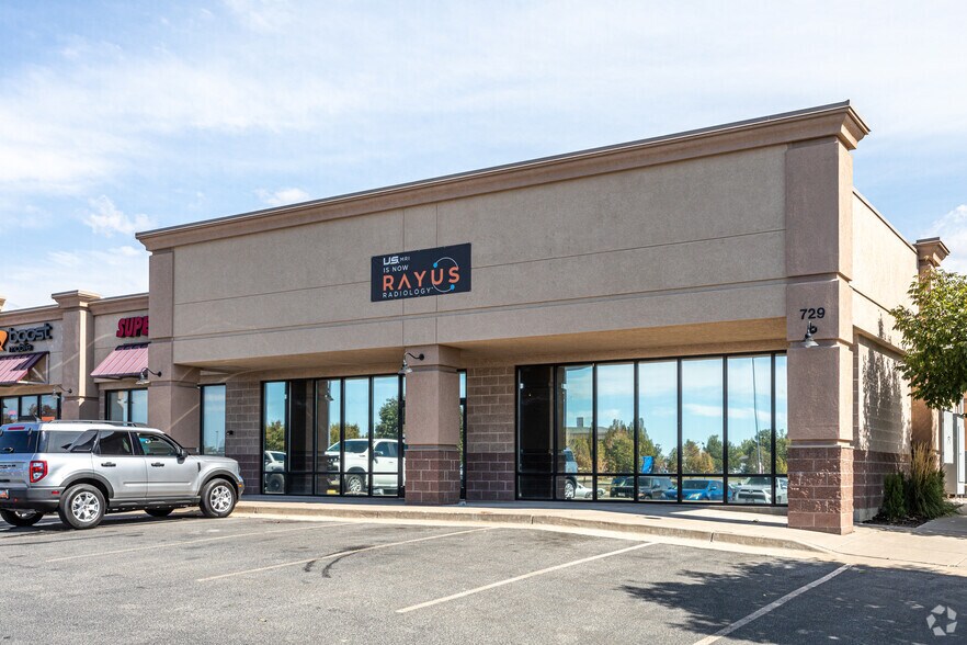 More Photos Of 729 King St, Layton Storefront For Lease