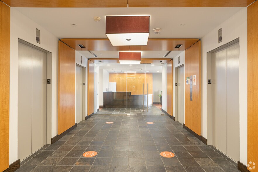 More Photos Of 1650 Arch St, Philadelphia Office For Sale