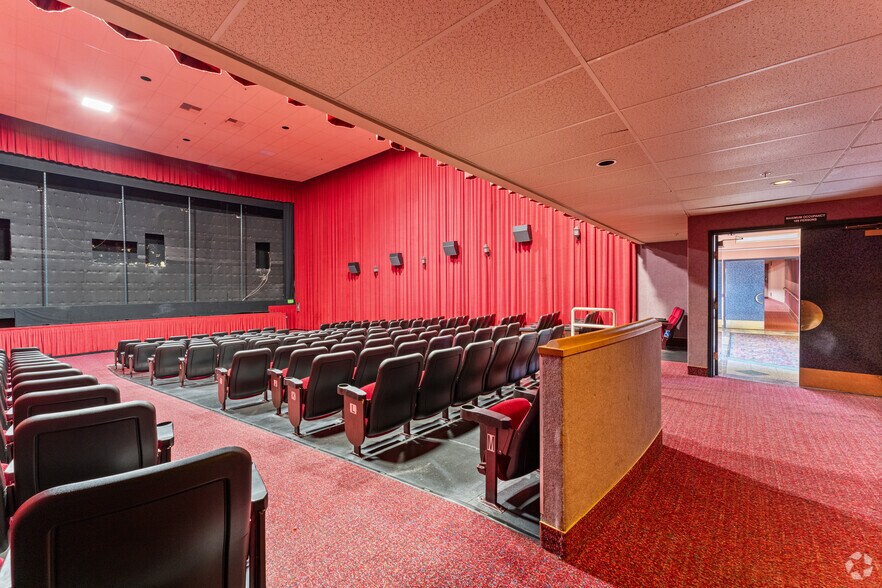 More Photos Of 1521 S Bradley Rd, Santa Maria Movie Theatre For Sale