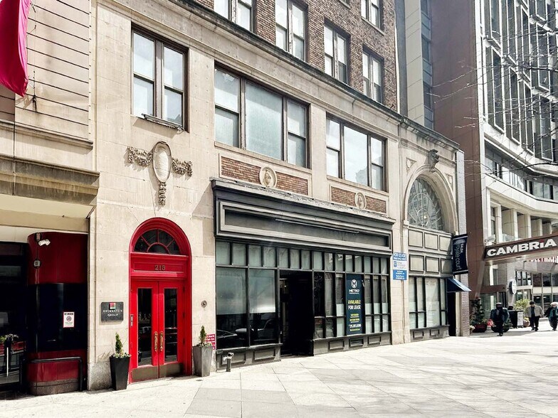 More Photos Of 215 S Broad St, Philadelphia Office For Sale