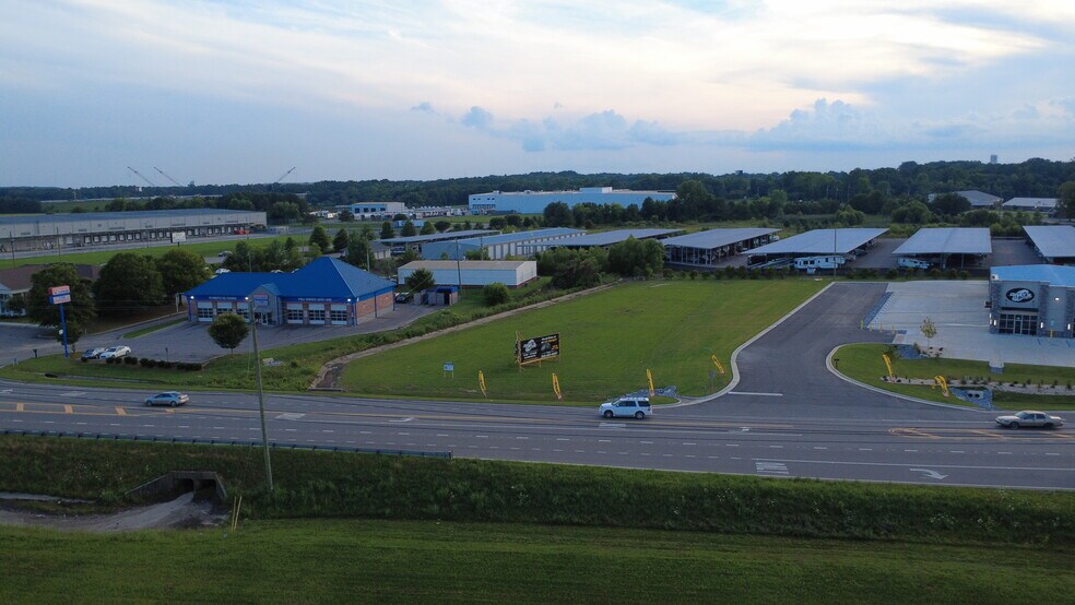 More Photos Of 4640 U.S. 31 Hwy, Calera Land For Sale