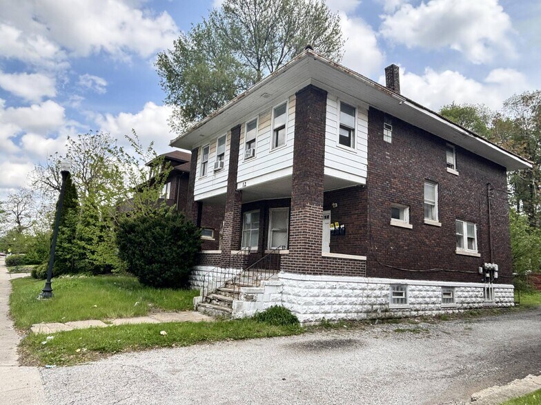 Primary Photo Of 12 Waltham St, Hammond Multifamily For Sale