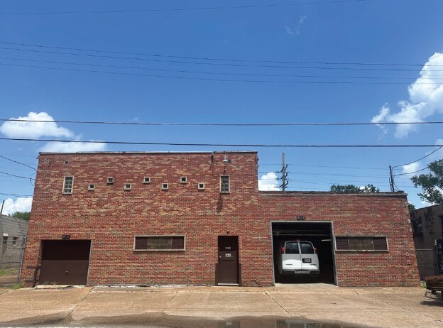 More Photos Of 8443 Wabash Ave, Saint Louis Industrial For Sale