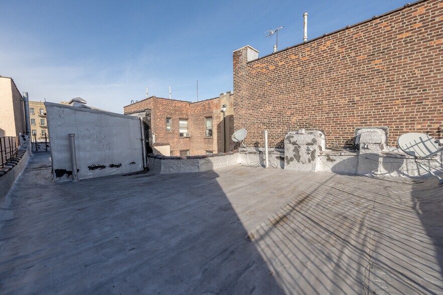 More Photos Of 3414 33rd St, Astoria Apartments For Sale