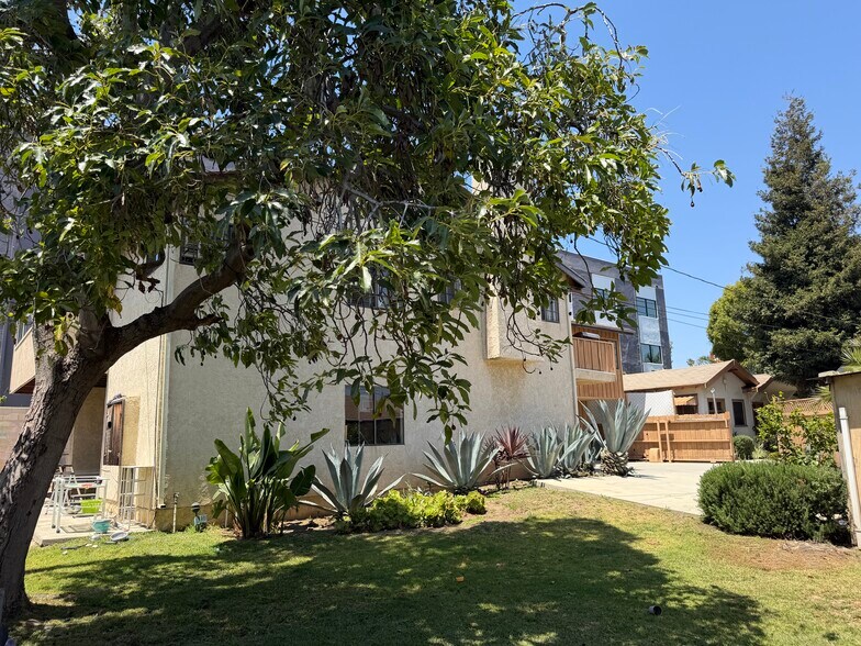 More Photos Of 1463-1467 Wellesley Ave, Los Angeles Land For Sale