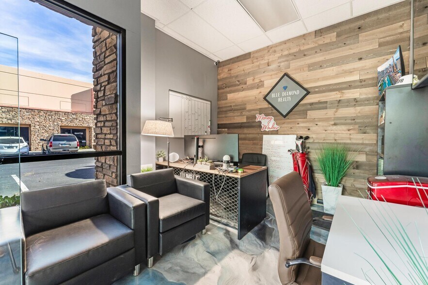 More Photos Of 6230 McLeod Dr, Las Vegas Office For Sale