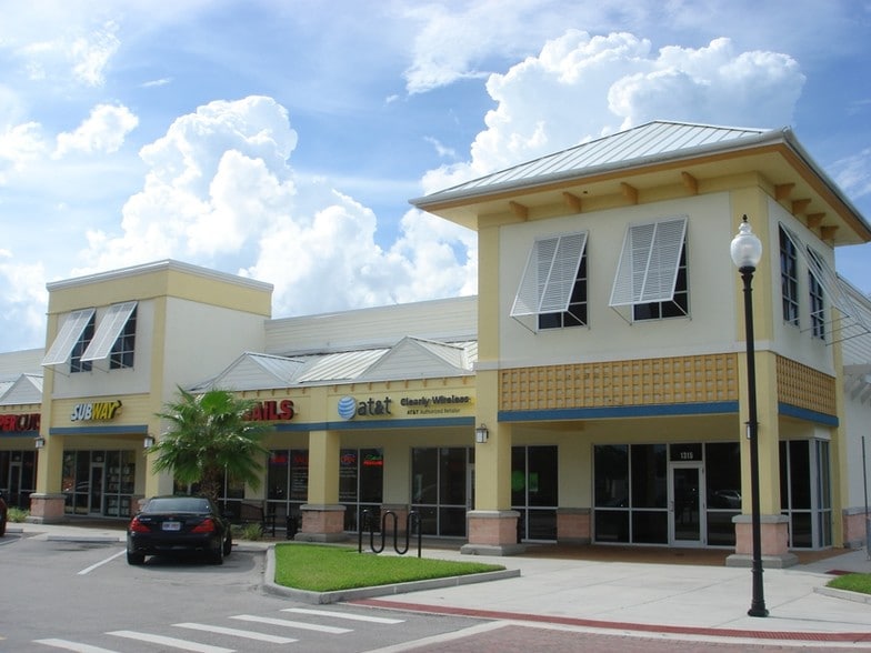 More Photos Of 1395 SW Martin Hwy, Palm City Land For Lease