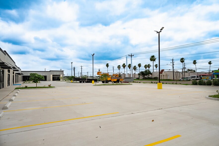 More Photos Of 2519 Closner blvd, Edinburg Unknown For Lease