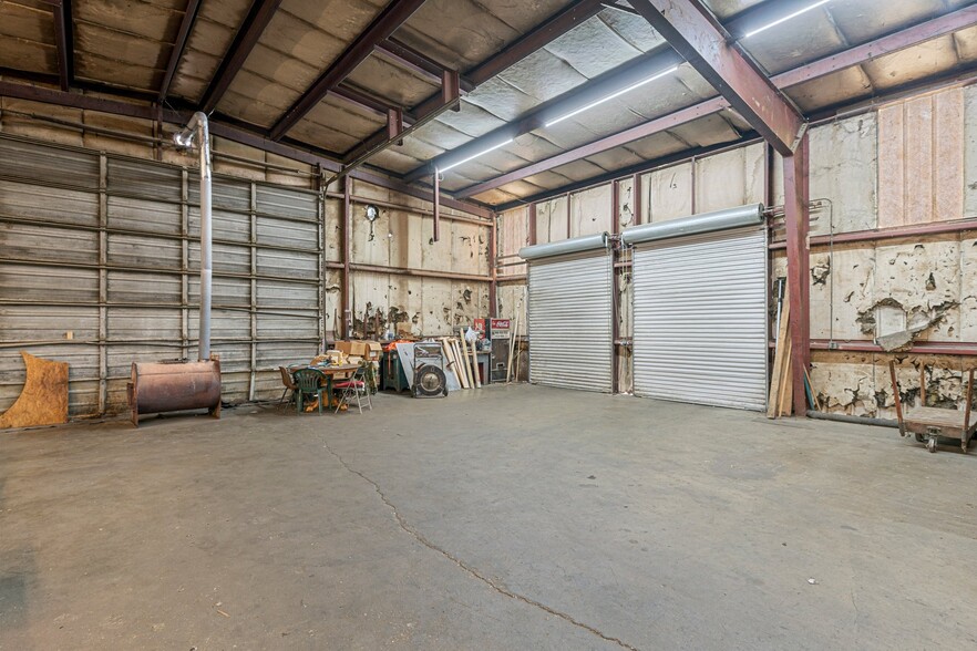 Primary Photo Of 9094 Edmonton rd, Summer Shade Industrial For Sale