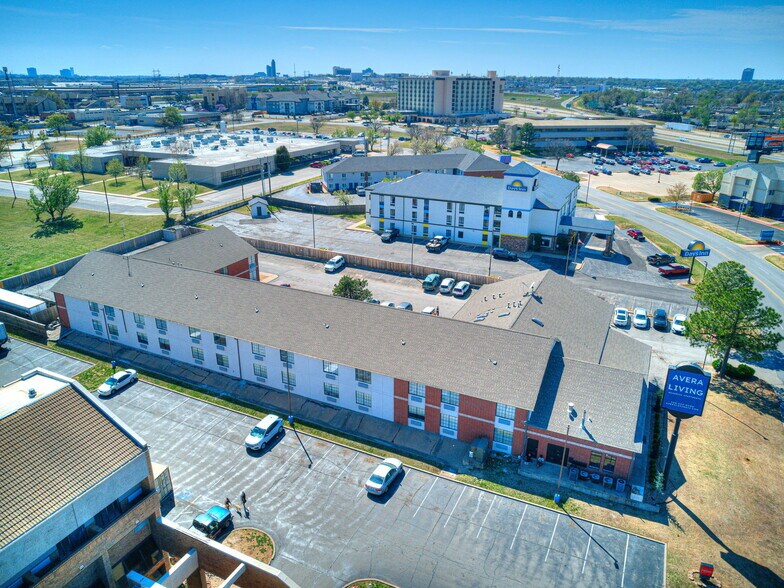 More Photos Of 3211 S 79th East Ave, Tulsa Apartments For Sale