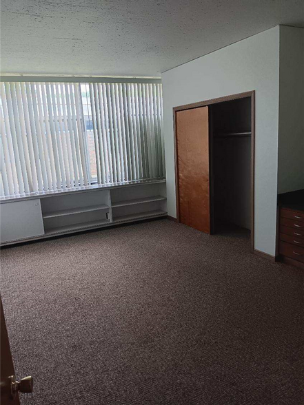 More Photos Of 25 1st St, Camillus Apartments For Sale