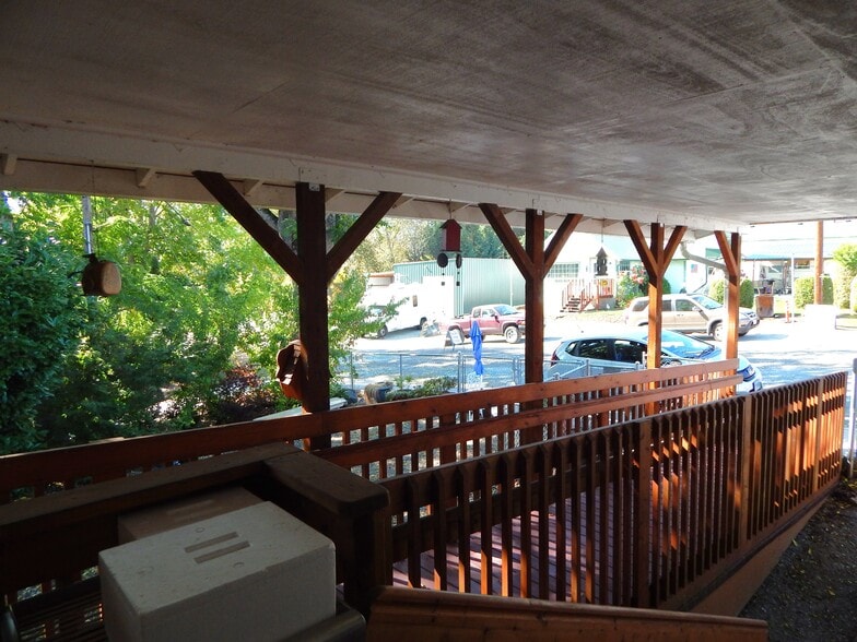 More Photos Of 236 N Main St, Myrtle Creek Freestanding For Sale