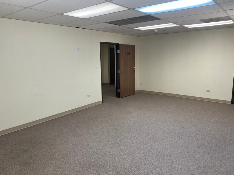 More Photos Of 4955 Miller St, Wheat Ridge Warehouse For Lease
