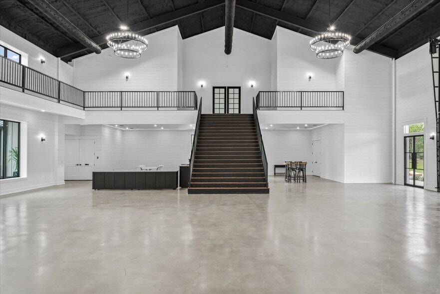 More Photos Of 1972 FM 857, Grand Saline Trailer Camper Park For Sale