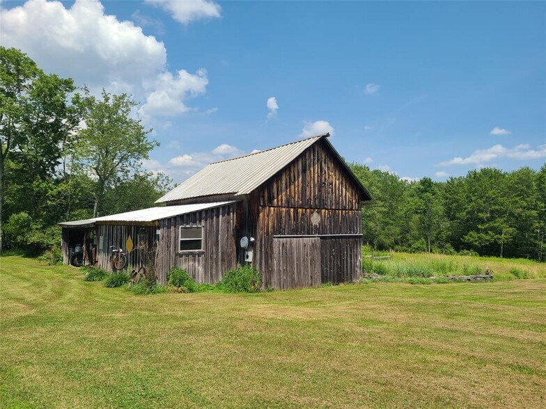 More Photos Of 41 Martin Ln, Mongaup Valley Service For Sale