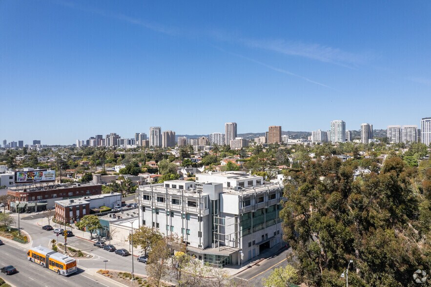 More Photos Of 10203 Santa Monica Blvd, Los Angeles Office For Lease