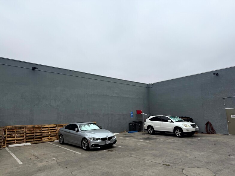 More Photos Of 1447 Santa Fe Ave, Long Beach Manufacturing For Sale