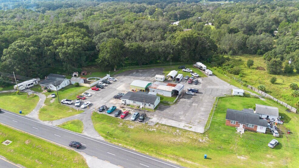 More Photos Of 2480 N Woodland Blvd, Deland Flex For Sale
